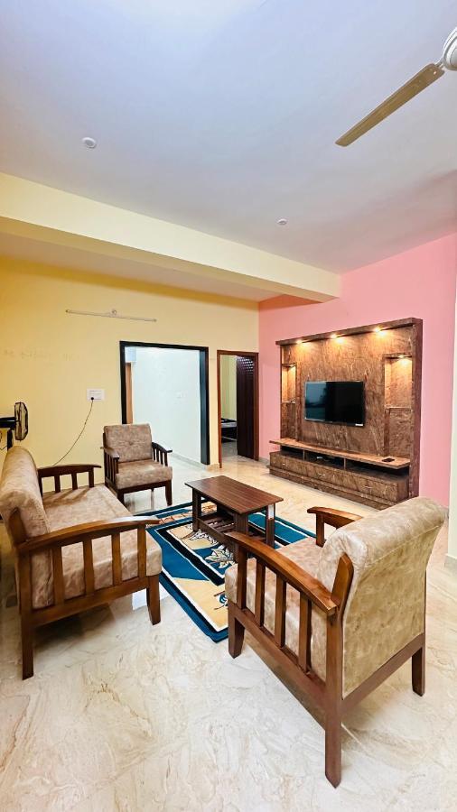 Navile Apartments Chikmagalūr Екстериор снимка